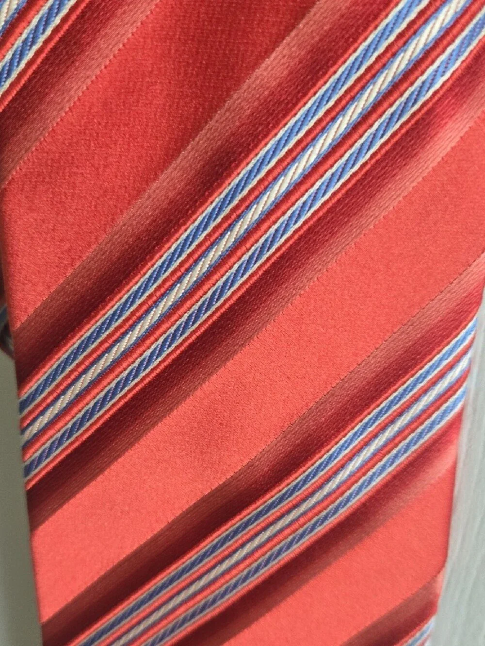 Ermenegildo Zegna elegant red